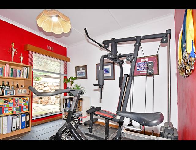 3 BEDROOM HOUSE FOR SALE IN QUELLERINA